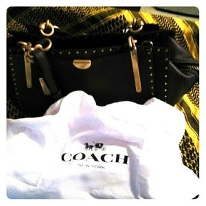 coach dreamer 36 with rivets